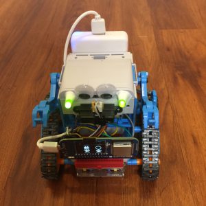 AIロボット正面